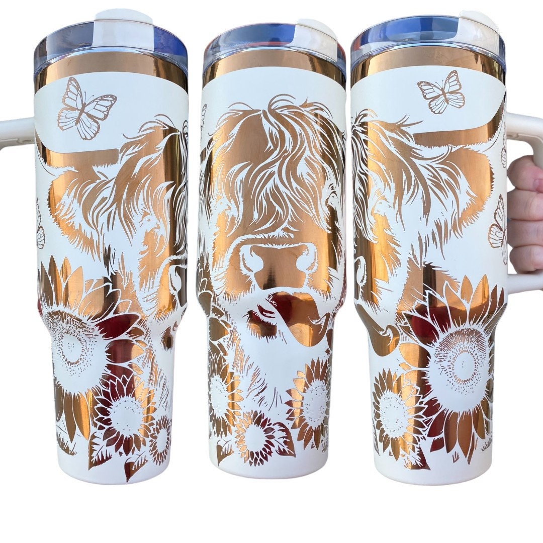 Highland Cow and Sunflowers Tumbler - engraved Country Tumbler - 40oz tumbler with handle - Cow Print Tumbler - Copper Cream Longhorn Cow