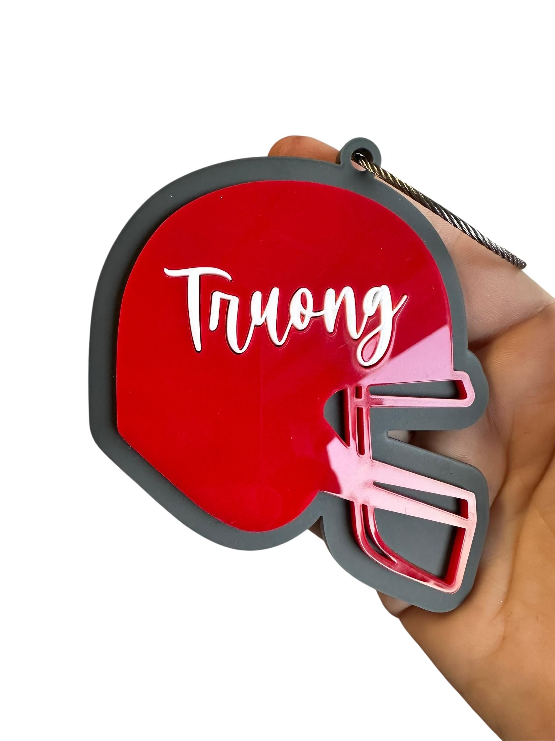 Custom Football Helmet Bag Tag for Players - Personalized Name Football Keychain - Football Team Gift - Ball Bag Tag  - Name keychain