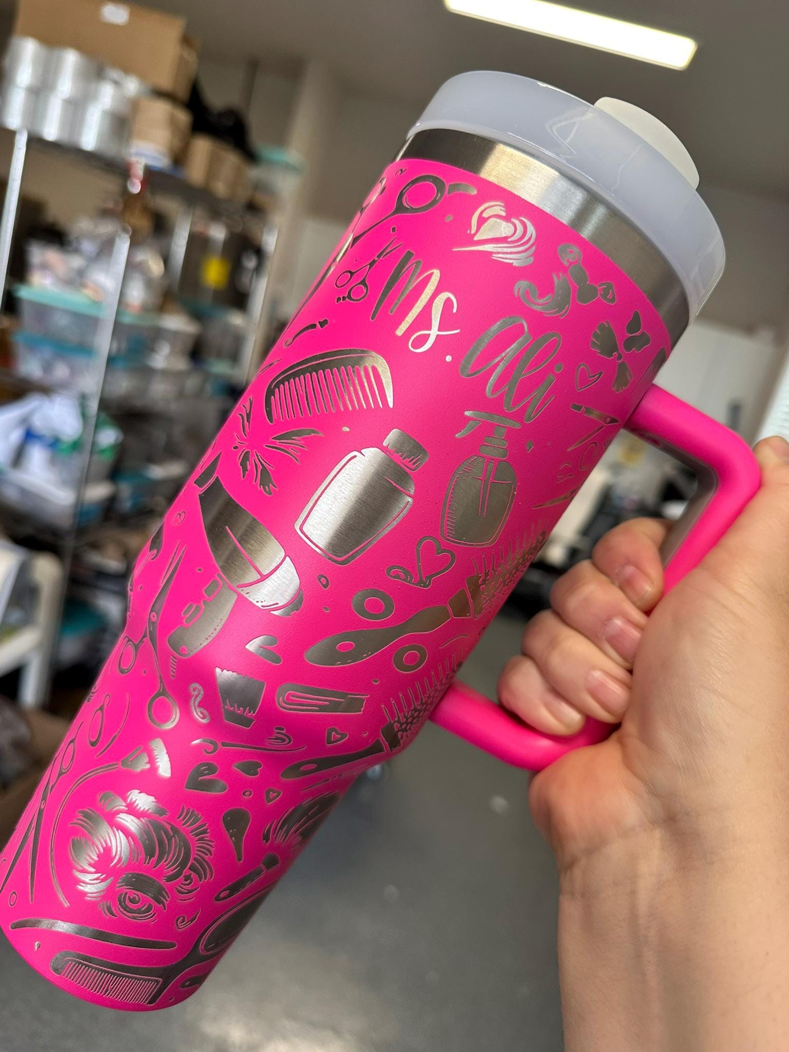 Hair Stylist Tumbler - Custom salon Worker Gift - Salon Owner Tumbler - Barber Tumbler - Hair Cut tumbler  - engraved Tumbler - 40oz tumbler
