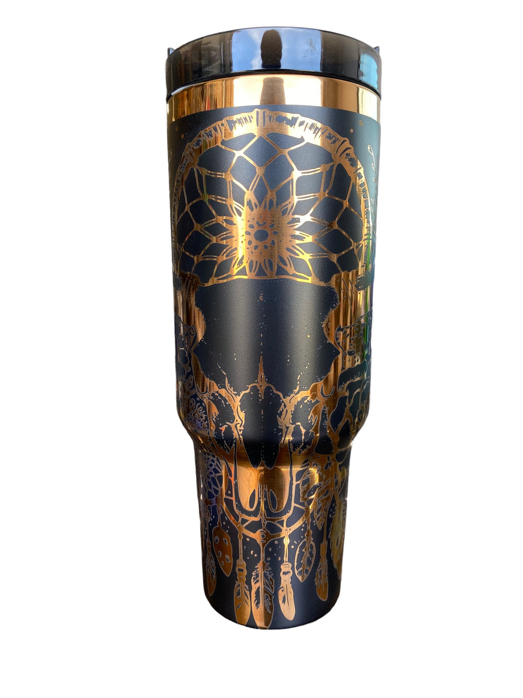 Bull Skull and Dreamcatcher Tumbler  - engraved Country Tumbler - 40oz tumbler with handle - Cow Print Tumbler - Copper Cream Longhorn Cow